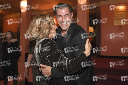 Theaterpremiere 'Trennung frei Haus' in München